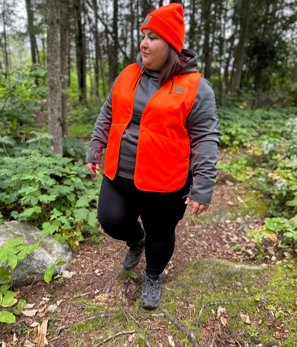 HUNTING BIB FOR ADULT WOMEN